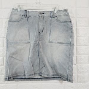 Nwt Lane Bryant denim skirt.Size 14